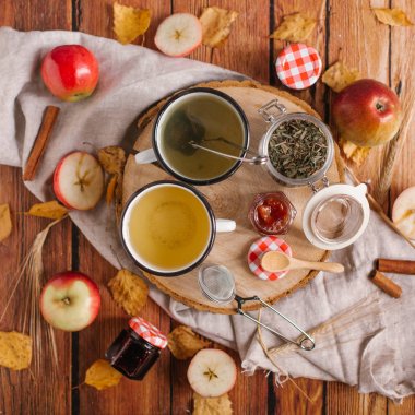 demir bardak bitkisel çay