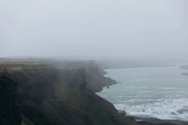 Paysage brumeux de l'Islande — Photo