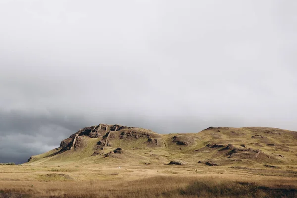 Landschaft der isländischen Berge — Stockfoto