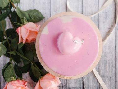 pembe pasta ve gül