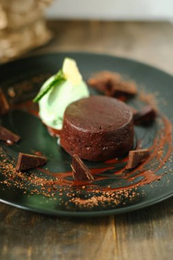 taze çikolatalı kek