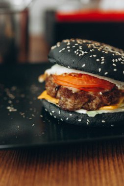 trendy siyah burger