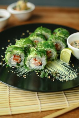 Geleneksel Asya gıda - rulo