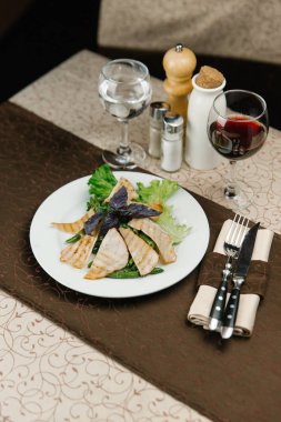 sebzeli hindi göğsü