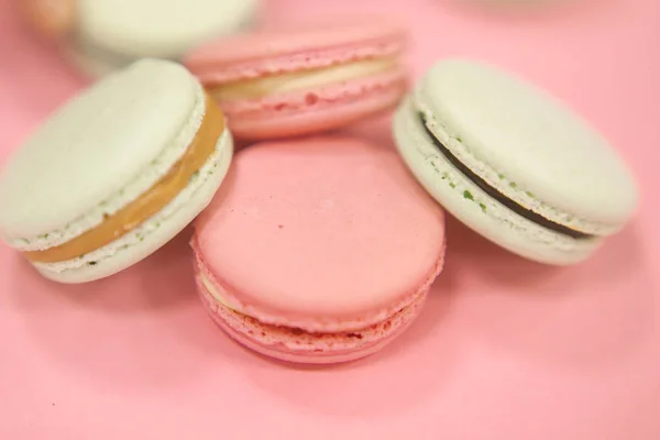 Close View Colorful Macarons Pink Background — Stock Photo, Image