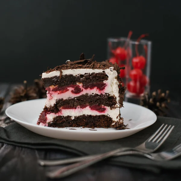 Closeup View Chocolate Cake Piece Cherries Yoghurt Filling Served White — Stock Photo, Image