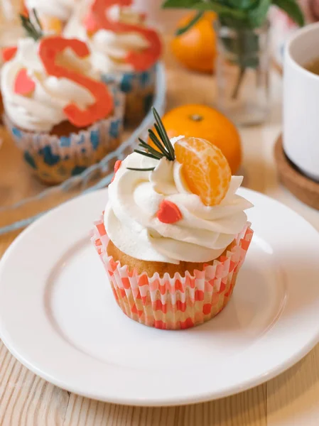 Closeup View Cupcake Tangerines Whipped Cream — Stock Photo, Image