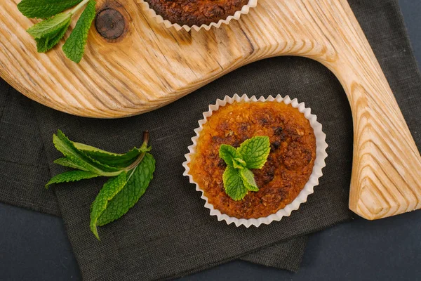Havremjöl Muffin Med Tranbärsjuice — Stockfoto