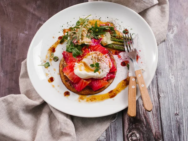 Close View Tasty Dish Salmon Poached Egg White Plate — Stock Photo, Image