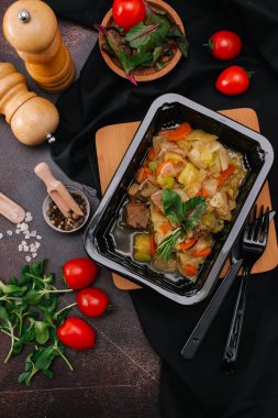 lezzetli haşlanmış et sebze ile yakından görmek 