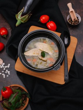 lezzetli çorba kase kalamar ile yakından görmek