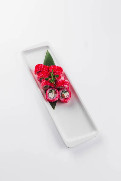 Sabrosos Rollos Sushi Sobre Fondo Blanco Comida Japonesa — Foto de Stock