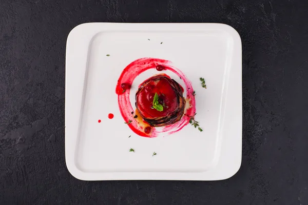 Apple Dessert White Plate — Stock Photo, Image