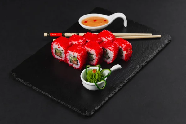 Sushi Ingesteld Donkere Achtergrond — Stockfoto