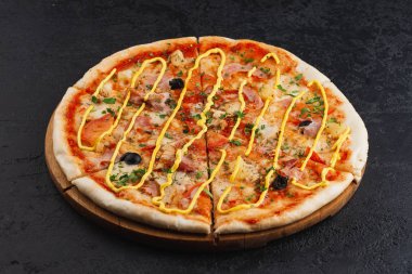 taze yapılmış pizza yakın 