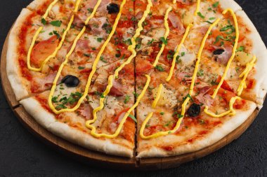 taze yapılmış pizza yakın 