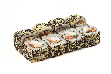 Geleneksel Japon yemekleri, suşi ruloları üzerine kızarmış susam tohumu serpiştirilmiş.