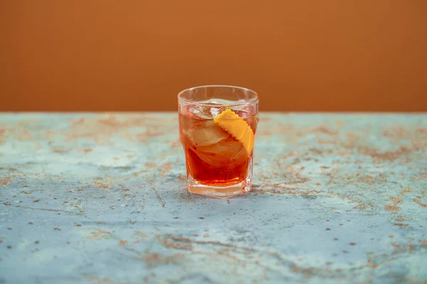 Negroni Cocktail Lemon Ice Old Fashioned Glass — 스톡 사진