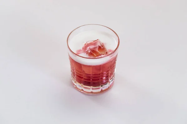 Cocktail Roșu Spumă Dulce Gheață — Fotografie, imagine de stoc