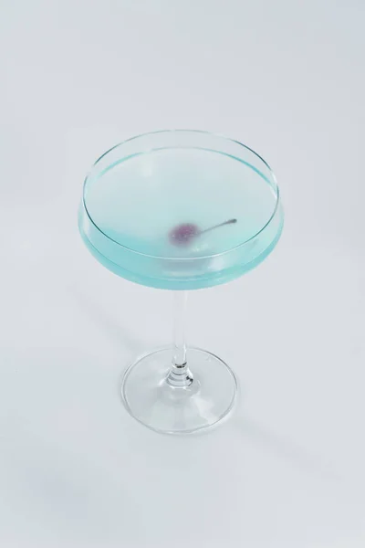 Cóctel Azul Con Cereza — Foto de Stock