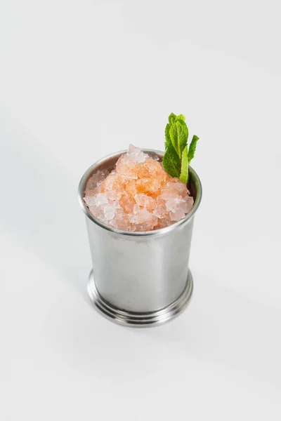 Cocktail Gjord Sirap Och Mynta — Stockfoto