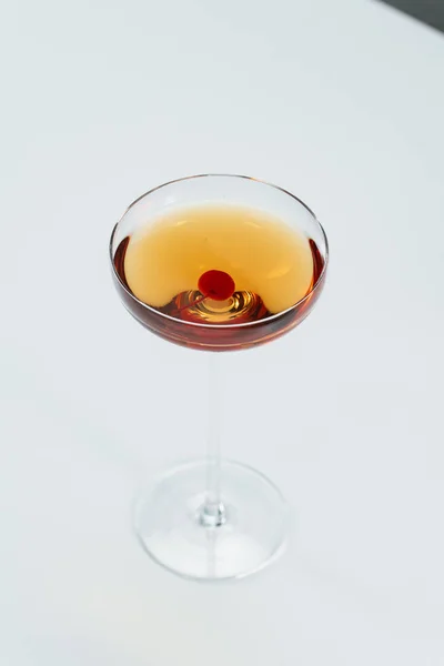 Glas Vin Med Bär Botten — Stockfoto