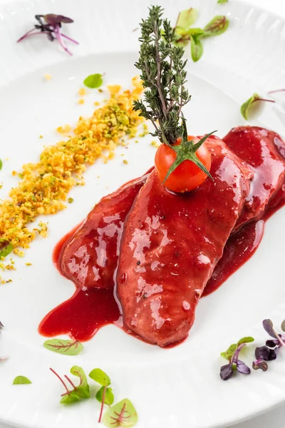 Roast Duck Liver Fillets Red Sauce Herbs Tomato White Plate — Stock Photo, Image