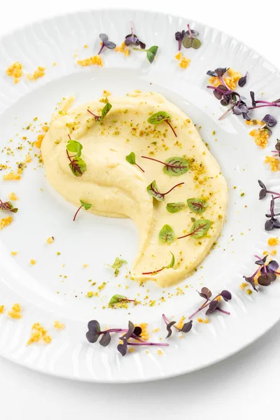 Puré Cremoso Esponjoso Con Mantequilla Verduras Plato Blanco — Foto de Stock