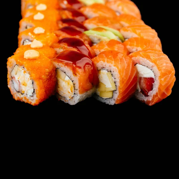 Massor Olika Sushi Rullar Som Med Röd Lax Fisk Vitt — Stockfoto