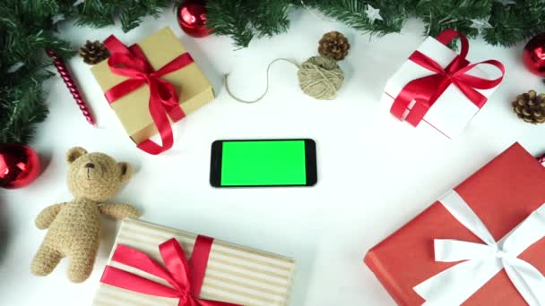 Sfondo Legno Vista Dall Alto Smartphone Nero Con Schermo Verde — Video Stock