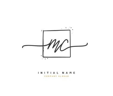 M C Mc Beauty vektör ilk logosu, ilk imzadan oluşan el yazısı logosu, düğün, moda, mücevher, butik, çiçek ve botanik, herhangi bir şirket veya işletme için yaratıcı şablona sahip..