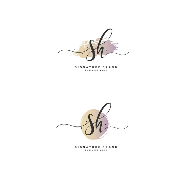S H SH Cartas iniciales de escritura y logotipo de firma. Un concepto de escritura a mano logotipo inicial con elemento de plantilla . — Archivo Imágenes Vectoriales