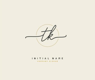 T K Tk Güzellik Vektörü ilk logosu, imzalı el yazısı logosu, düğün, moda, mücevher, butik, çiçek ve botanik, herhangi bir şirket veya işletme için yaratıcı şablona sahip..