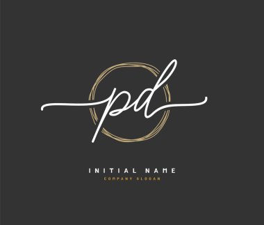 PD Polis Teşkilatı ilk logosu, imzalı el yazısı logosu, düğün, moda, mücevher, butik, çiçek ve botanik, herhangi bir şirket veya işletme için yaratıcı şablona sahip..