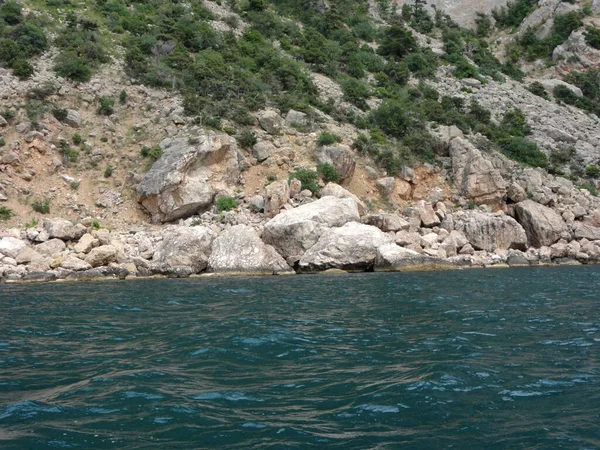 Karadeniz Kırım Güney Sahilleri Çocuklarla Rahatlamak Dinlenmek Için Harika Bir — Stok fotoğraf