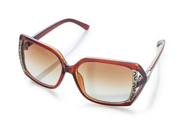 izole kahverengi gözlük