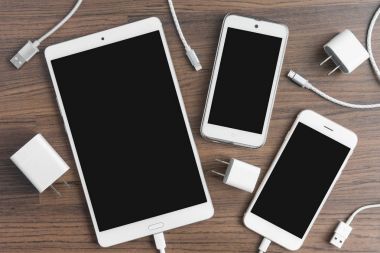 smartphone ve tablet şarj kabloları
