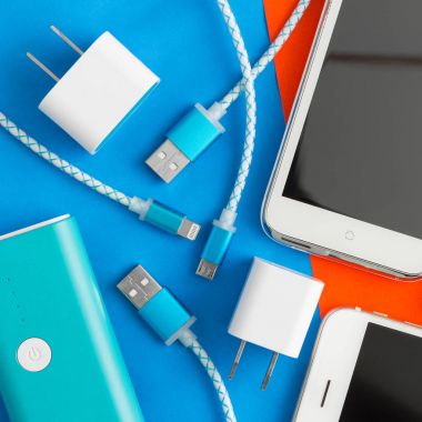 Usb ile şarj kabloları smartphone ve tablet en iyi görünümü için