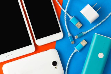 Usb ile şarj kabloları smartphone ve tablet en iyi görünümü için