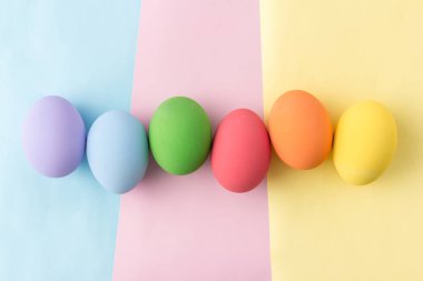 Üstten Görünüm içinde pastel Paskalya yumurtaları