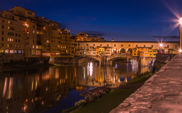 Noite Ponte Vecchio Florença Itália — Fotografia de Stock