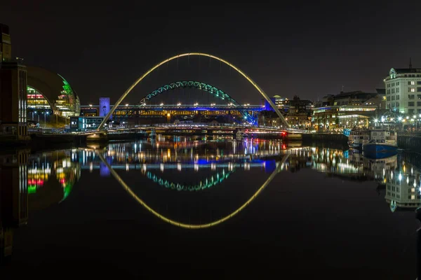 Illuminated Bridges River Tyne Night Newcastle England — Stok fotoğraf