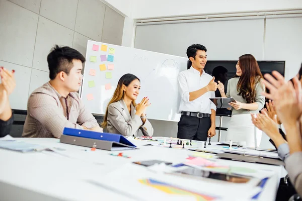 Collega Een Zakelijke Bijeenkomst Succesvol Team Concept Bedrijfsleven Ondernemerschap — Stockfoto