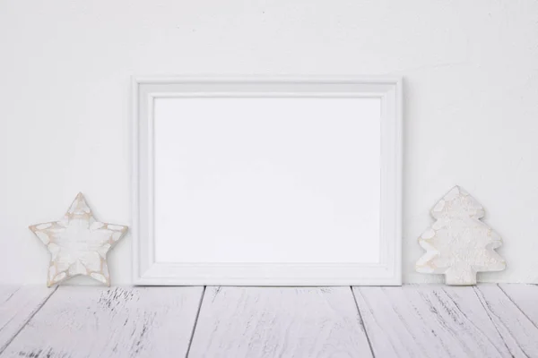 Stock photographie cadre blanc vintage peint table en bois rétro s — Photo
