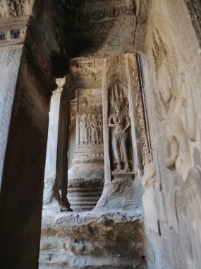 Taş oyma sanat dekorasyonu antik tapınak kompleksinin yıkıntısı.