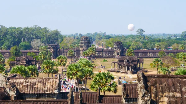 Beliebte Touristenattraktion Landschaft Ansicht der alten Tempel comp — Stockfoto