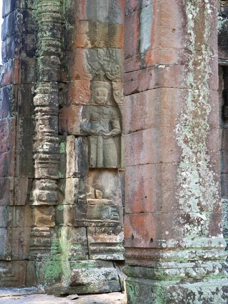Banteay Kdei 'de taş oyma sanatı, Angkor nehrinin bir parçası. — Stok fotoğraf