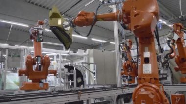 Otomatik Endüstriyel Robot Merkezi, Robotik Kol