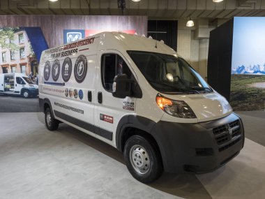 New York, bize - 12 Nisan 2017: Ram 2500 Promaster 2017 sırasında ekranda New York Uluslararası Otomobil Fuarı Jacob Javits Merkezi'nde düzenlenen.