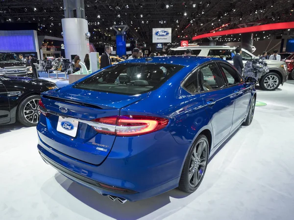 New York Usa Aprile 2017 Ford Fusion Sport Mostra Durante — Foto Stock